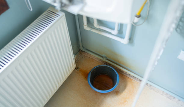 Water damage restoration process in Lauderhill, FL